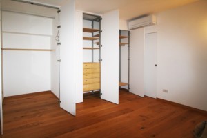 Armadio a muro doppia profondità